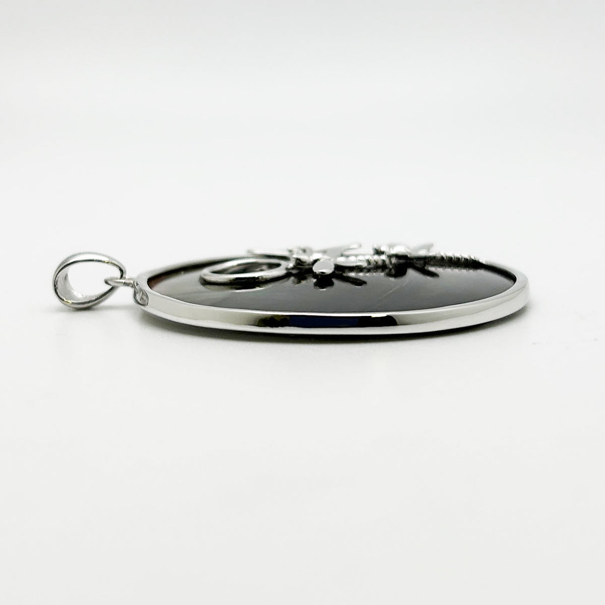 Pendentif Libellules en Nacre Noire