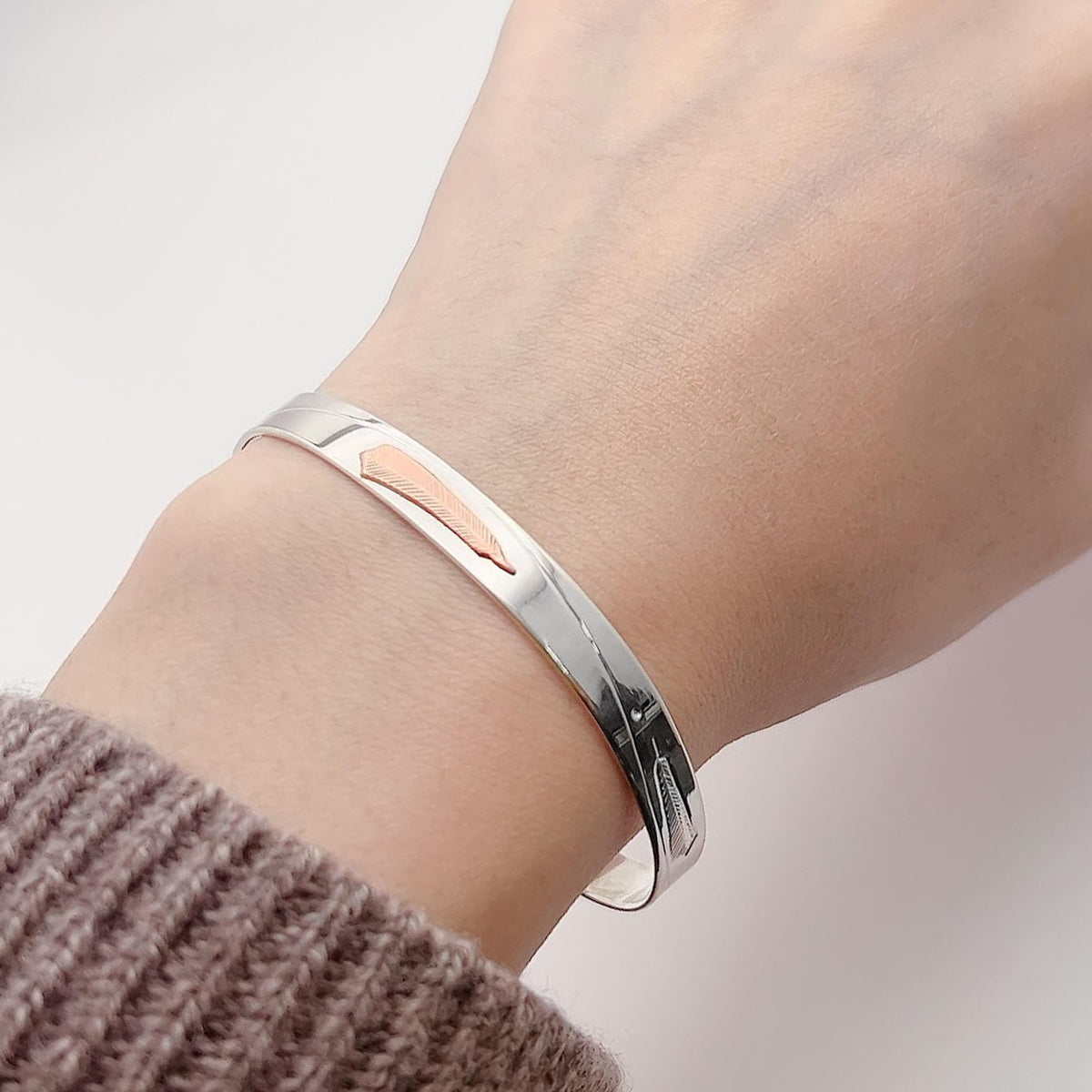 Bracelet en plumes d'aigle