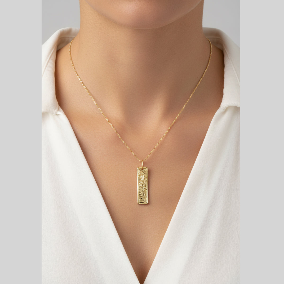 14K Yellow Gold Hummingbird Pendant