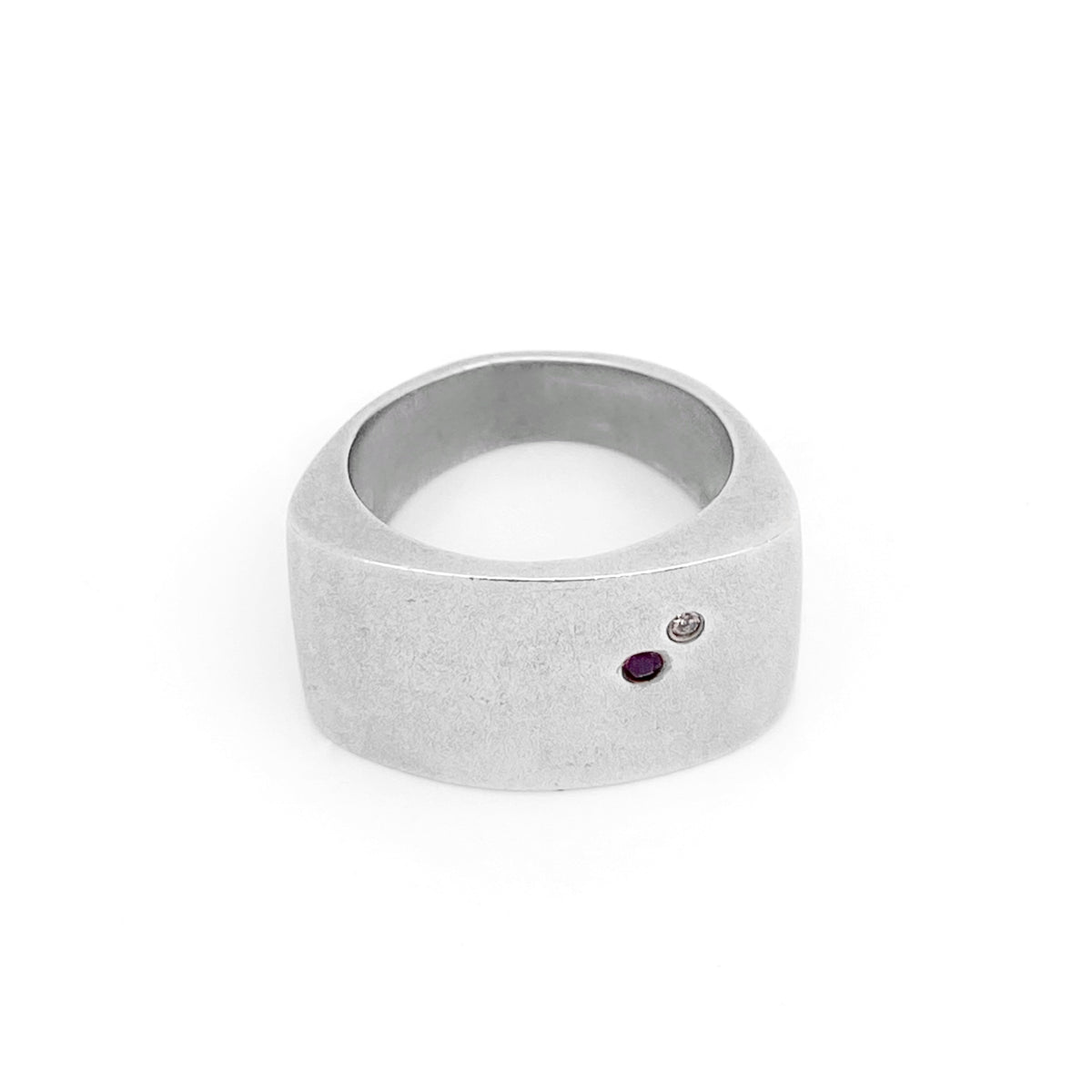 Bague en rubis et topaze blanche - finition satinée