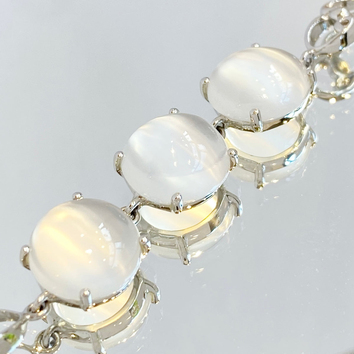 Bracelet 3ème pierre de lune œil de chat