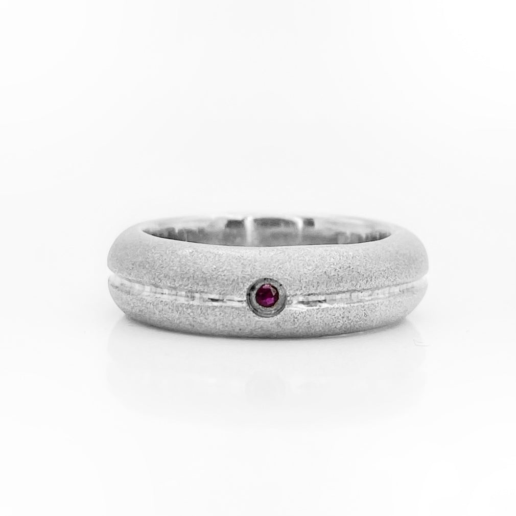 Bague Rubis - Finition Sablée