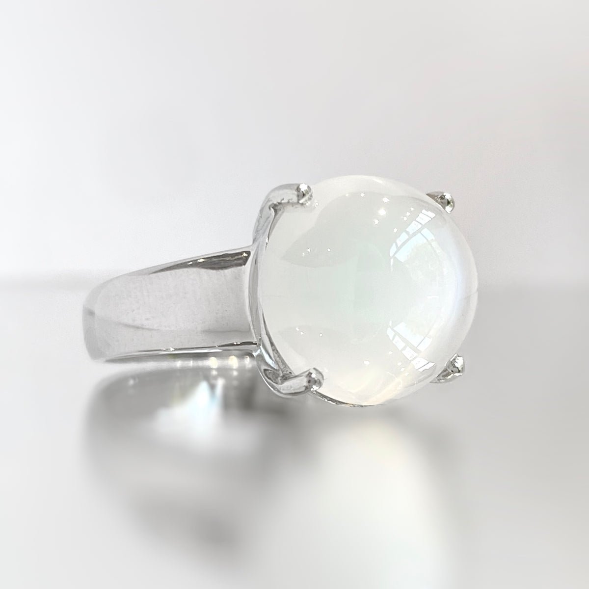 Bague en pierre de lune œil de chat