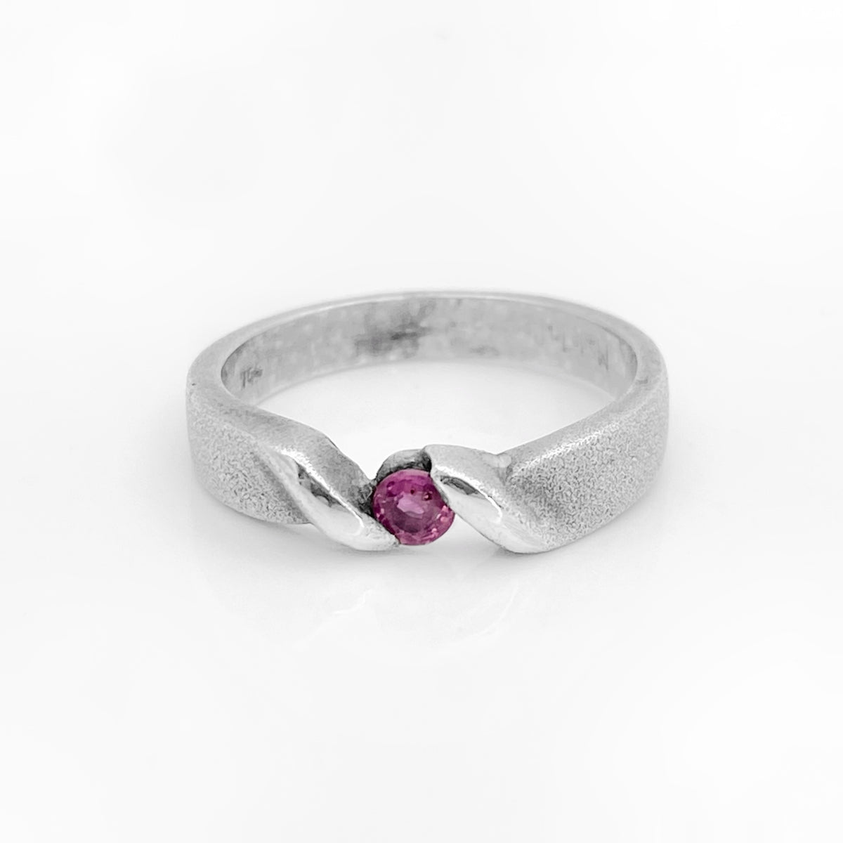 Bague Rubis - Finition mate et polie