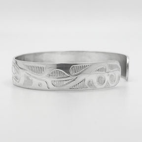 Killer whales and Sun Bracelet