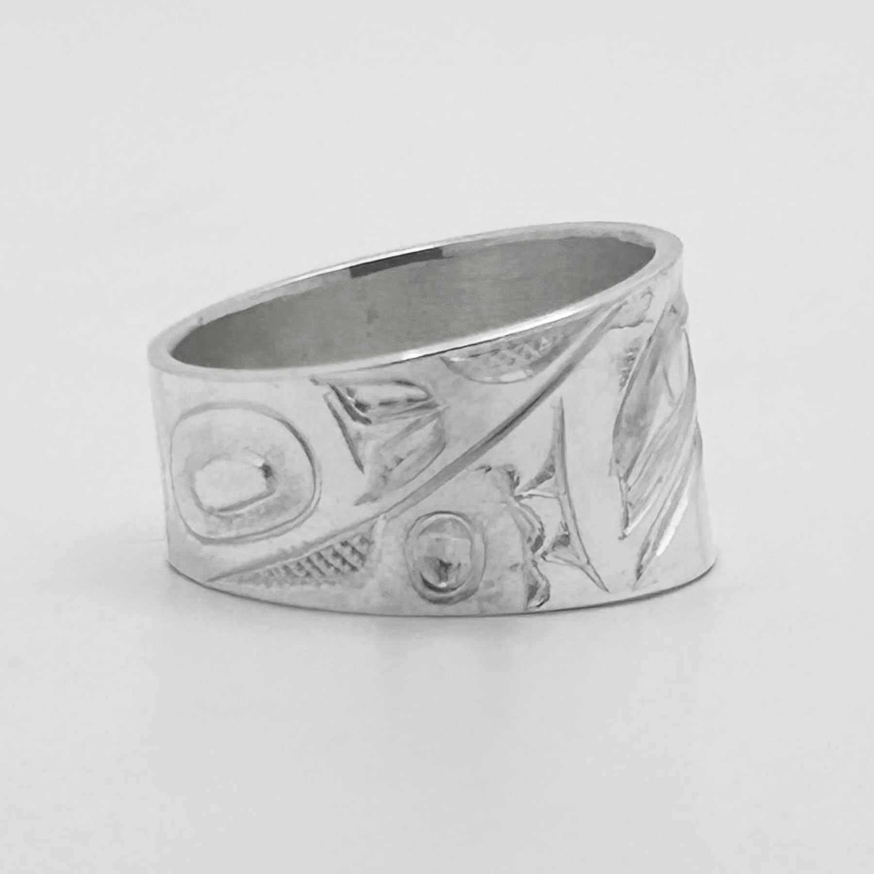 Raven Ring