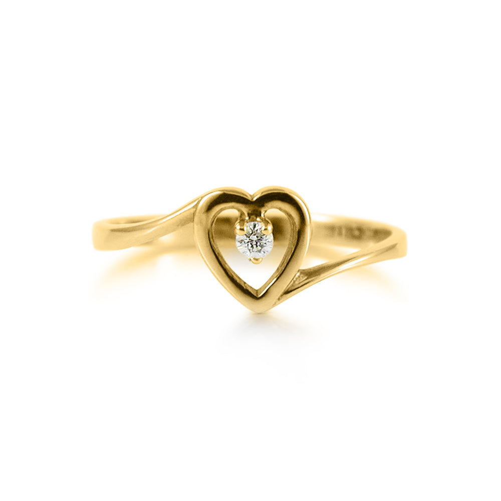 Canadian Diamond Ring - Heart Solitaire